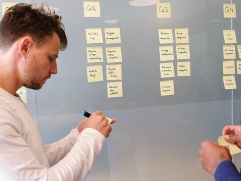 Cloud Computing treibt weltweite Wirtschaftsrevolution: Mehr Effizienz, Flexibilität und Chancen im digitalen Zeitalter! Cloud Computing treibt weltweite Wirtschaftsrevolution: Mehr Effizienz, Flexibilität und Chancen im digitalen Zeitalter!